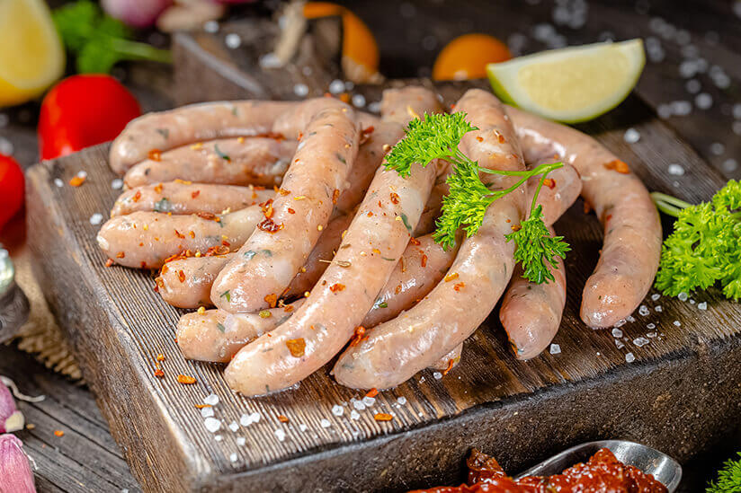 Improve poultry sausages with chicken or turkey protein